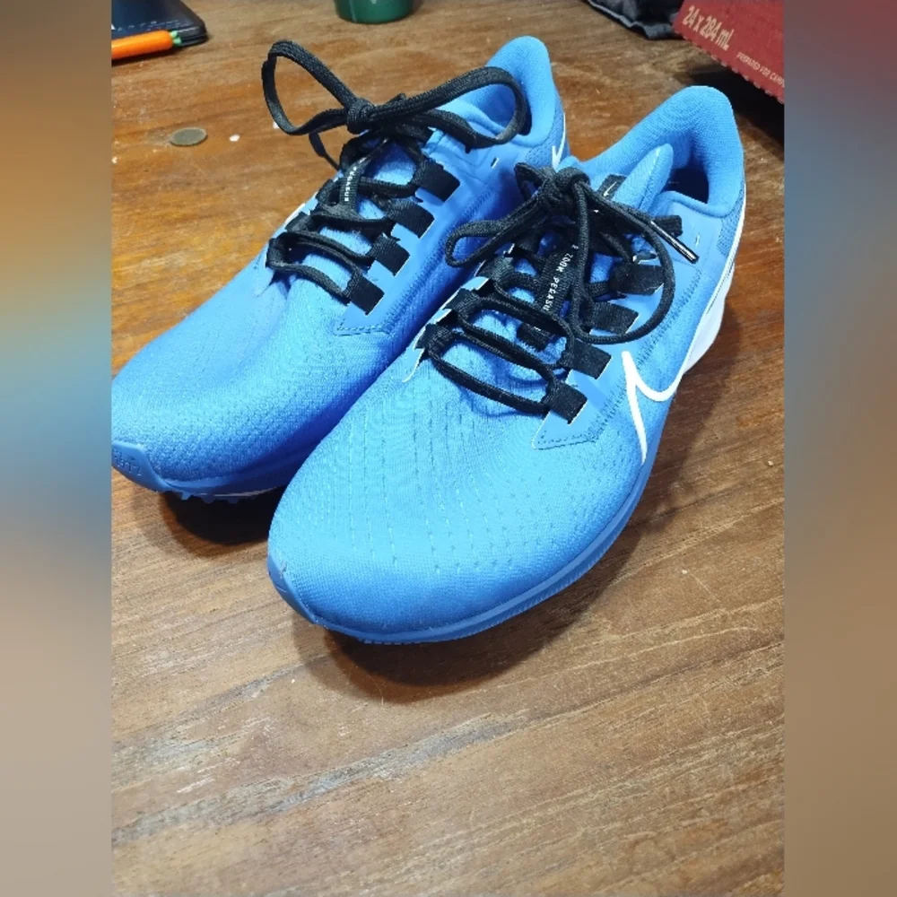 Nike Air Zoom Pegasus, Blue, Size 7.5 Men's, Size 9.5 Women's, Like New - Picture 4 of 13